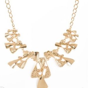 Earrings and necklace set